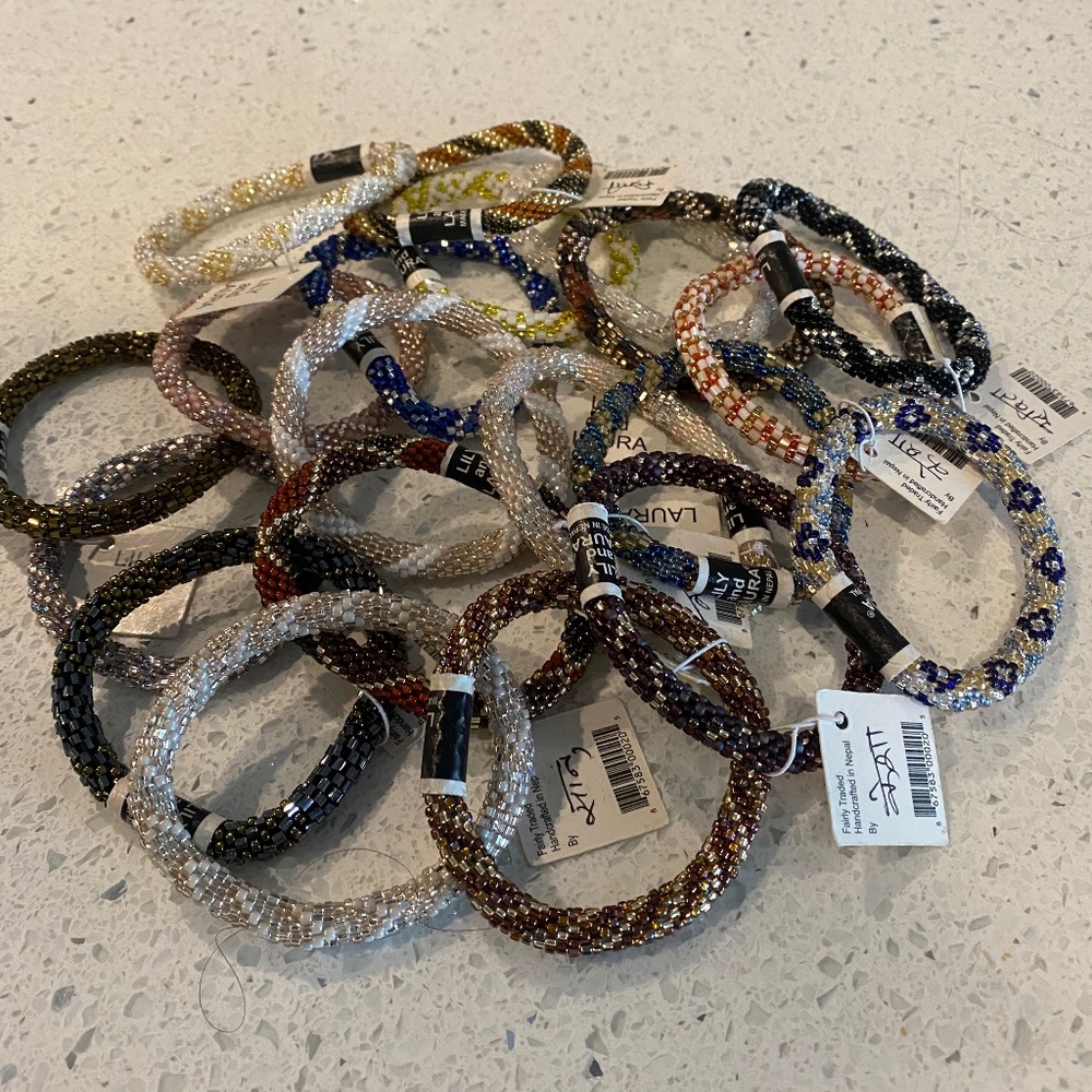 20 Lily and Laura Bracelets!!! NWT